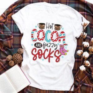 HOT COCOA AND FUZZY SOCKS POLYESTER GRAPHIC TEE